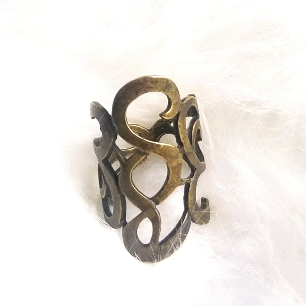 Artistic Open Scroll Ring